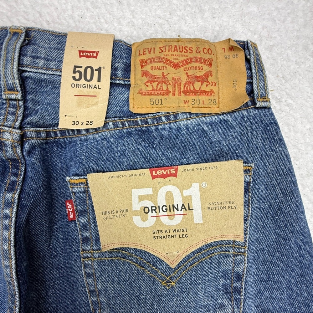 Levis 501 Original Fit Jeans Mens 30x28 NWT